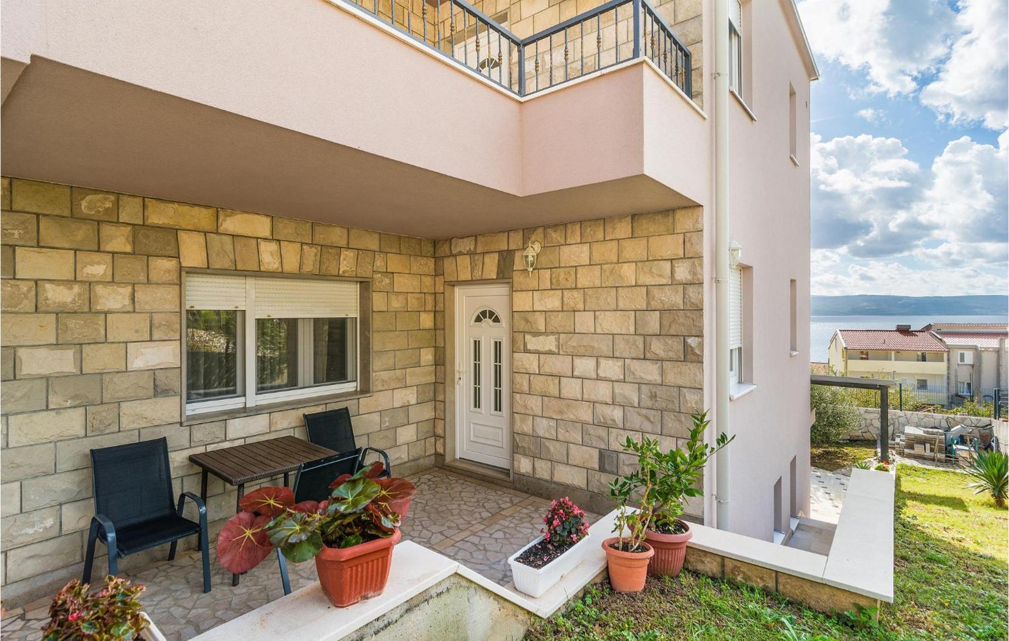 Nice Apartment In Mali Rat With Wifi Sumpetar Exterior foto